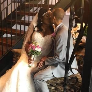 Meet your Posher, Kendra